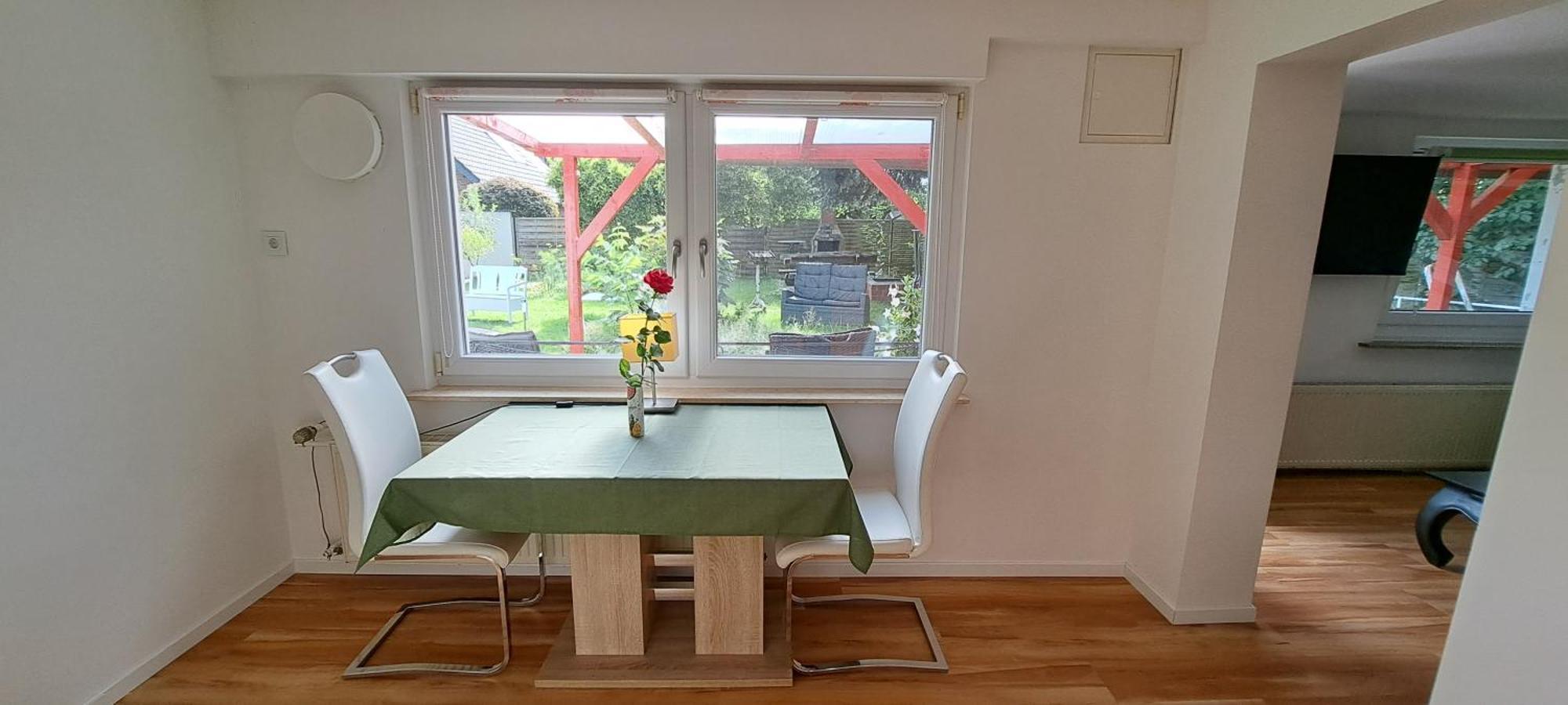 Bungalow An Der Tanne Mit Ueberdachter Terrasse Düsseldorf Dış mekan fotoğraf