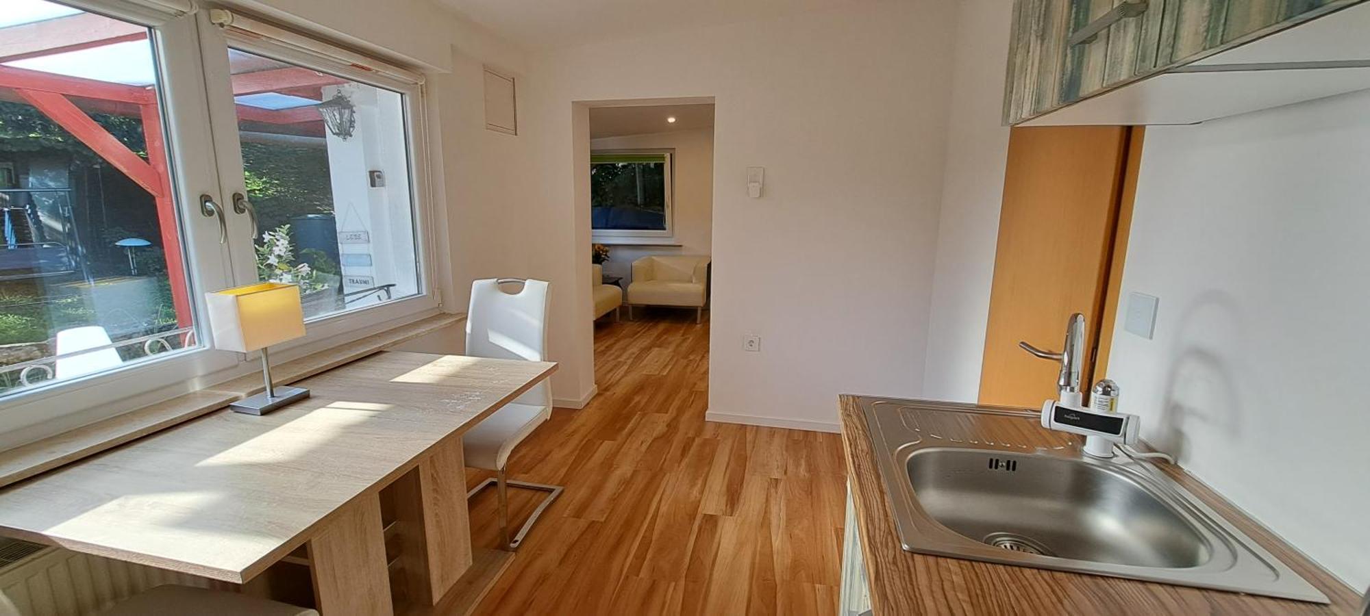 Bungalow An Der Tanne Mit Ueberdachter Terrasse Düsseldorf Dış mekan fotoğraf