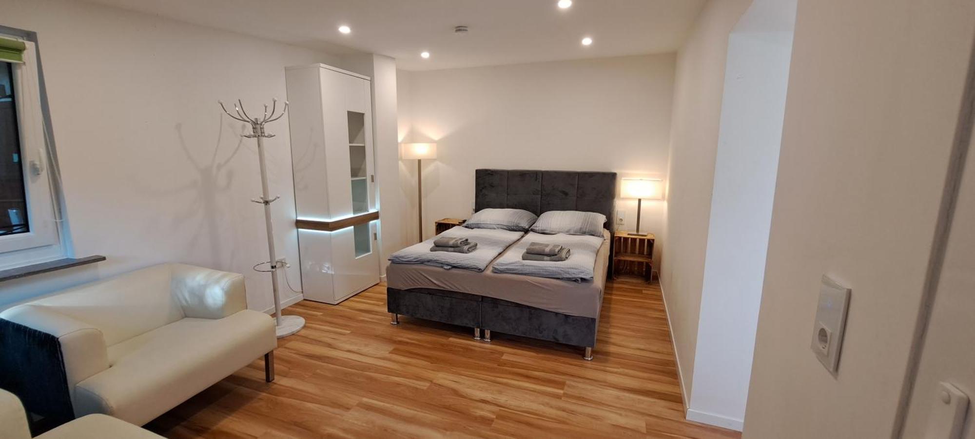 Bungalow An Der Tanne Mit Ueberdachter Terrasse Düsseldorf Dış mekan fotoğraf